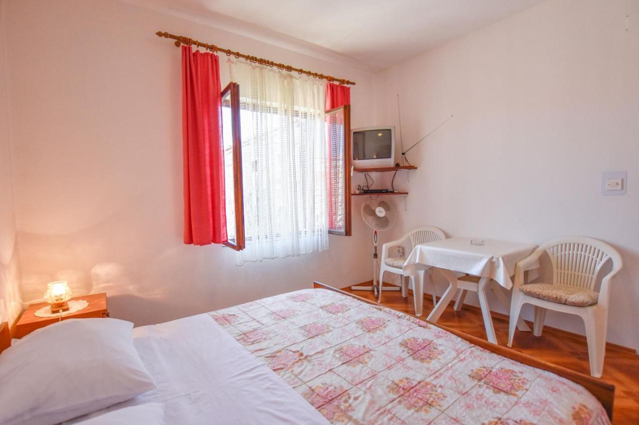 Apartments Marica Sukošan 外观 照片