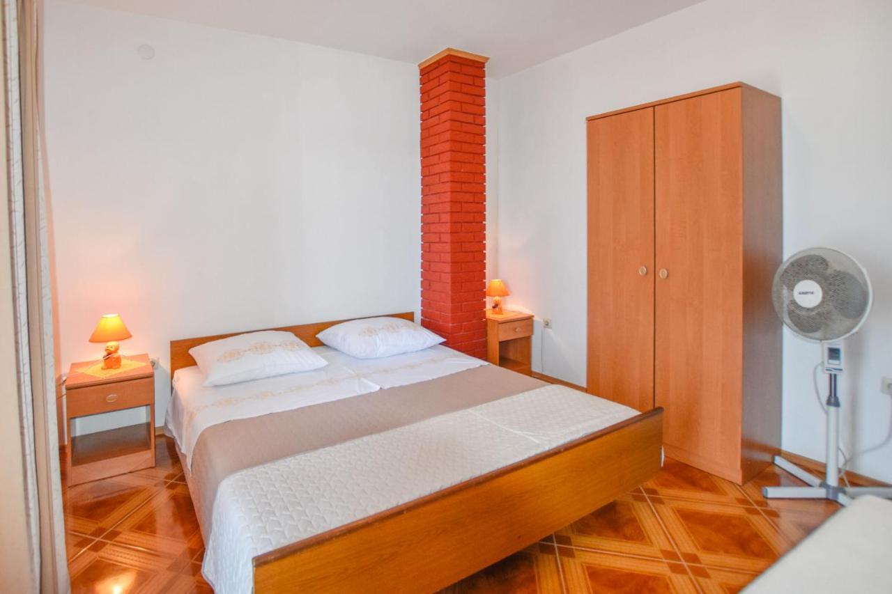 Apartments Marica Sukošan 外观 照片