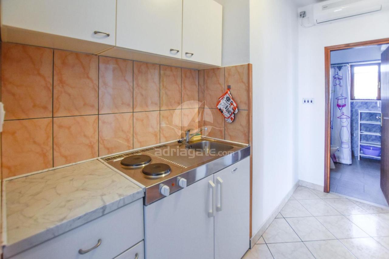 Apartments Marica Sukošan 外观 照片